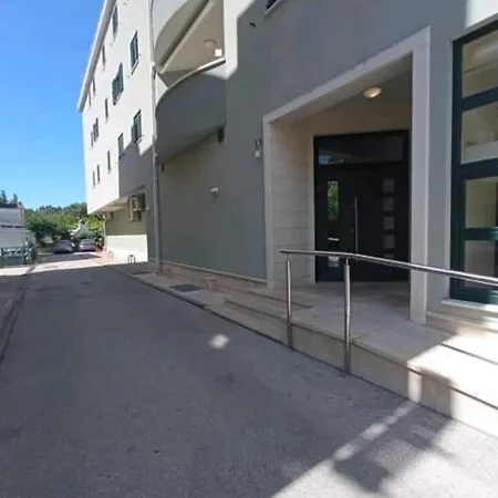 Aron * Makarska